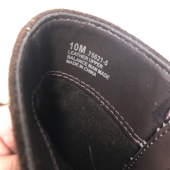 •AEROSOLES• brown suede & leather ankle booties // buckle - Picture 4 of 8